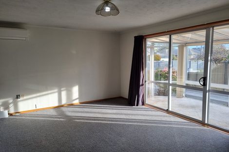 Photo of property in 51 Wingate Street, Redwood, Christchurch, 8051