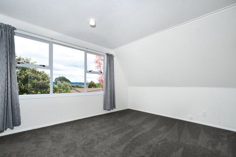 Photo of property in 1 River Road, Te Atatu Peninsula, Auckland, 0610