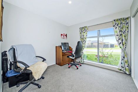 Photo of property in 45 Navy Loop, Rolleston, 7614