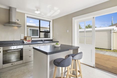 Photo of property in 42 Bellona Street, Saint Kilda, Dunedin, 9012