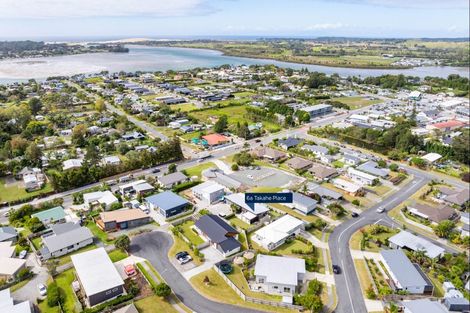 Photo of property in 6a Takahe Place, Mangawhai, 0505