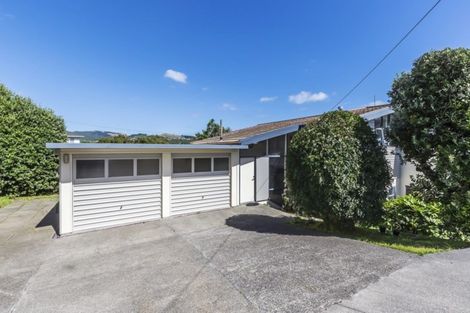 Photo of property in 19 Thornley Street, Titahi Bay, Porirua, 5022