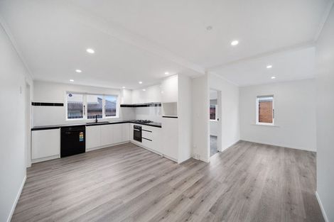 Photo of property in 1/1 Margaret Street, Papakura, 2110