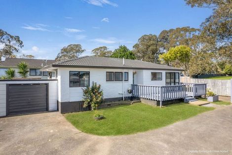 Photo of property in 1/18 Frobisher Way, Clendon Park, Auckland, 2103