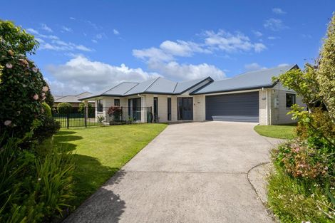 Photo of property in 8d Burr Street, Cambridge, 3434