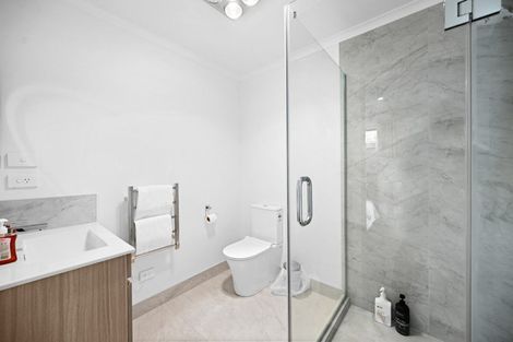 Photo of property in 1 Oku Close, Hillcrest, Hamilton, 3216