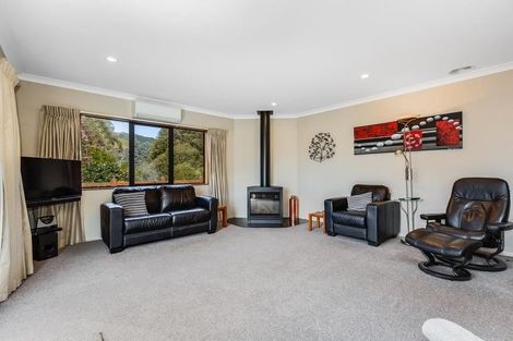 Photo of property in 94 Maui Pomare Road, Nikau Valley, Paraparaumu, 5032