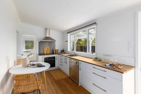 Photo of property in 117 Foremans Road, Islington, Christchurch, 8042