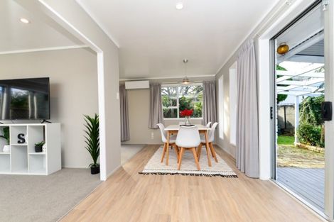 Photo of property in 2 Montana Place, Dinsdale, Hamilton, 3204