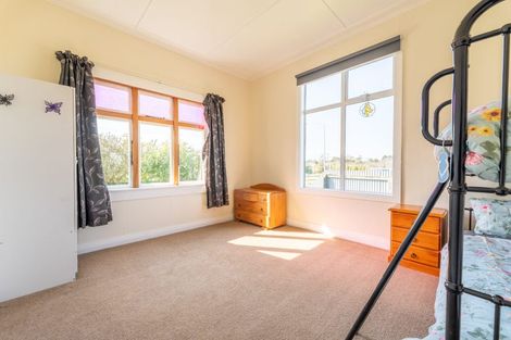 Photo of property in 73 London Street, Hampden, 9410