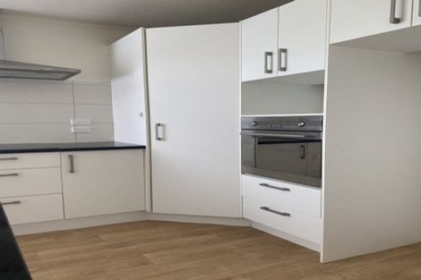 Photo of property in 17 Portal Crescent, Beerescourt, Hamilton, 3200