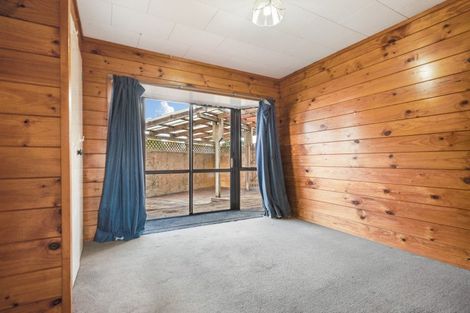 Photo of property in 48 Neri Crescent, Pomare, Rotorua, 3015