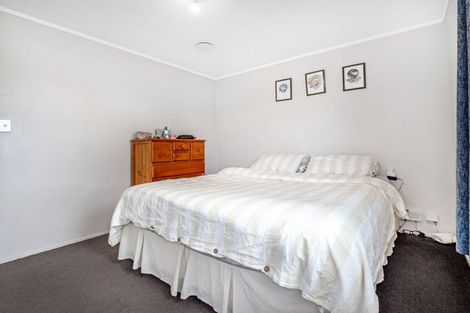 Photo of property in 27e Breckons Avenue, Nawton, Hamilton, 3200