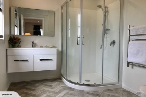 Photo of property in 39a Hetley Crescent, Taradale, Napier, 4112