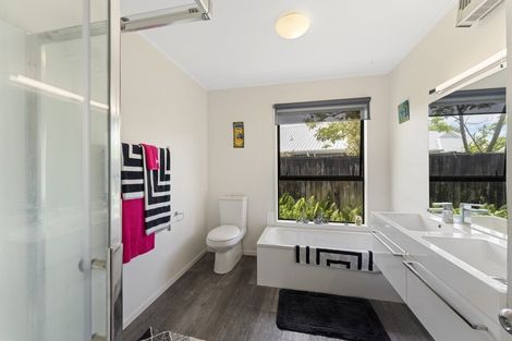 Photo of property in 9 Ludlow Place, Parklands, Christchurch, 8083
