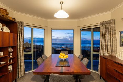 Photo of property in 21 Ledbury Road, Atawhai, Nelson, 7010