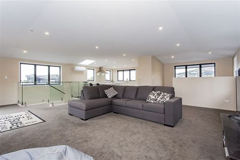 Photo of property in 23 Main Road, Redcliffs, Christchurch, 8081