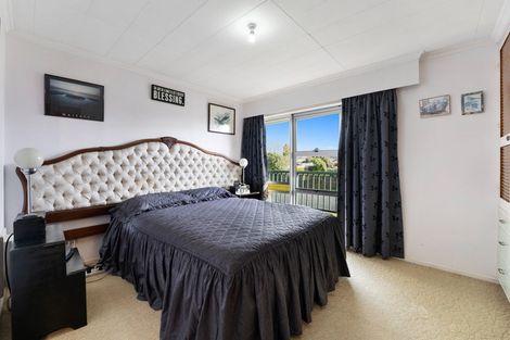 Photo of property in 15 Oberon Street, Stratford, 4332