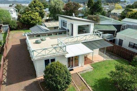 Photo of property in 6 South Highway East, Whitianga, 3510