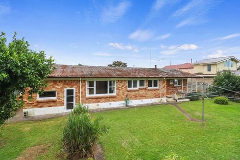 Photo of property in 31 Casper Street, Fairfield, Hamilton, 3214
