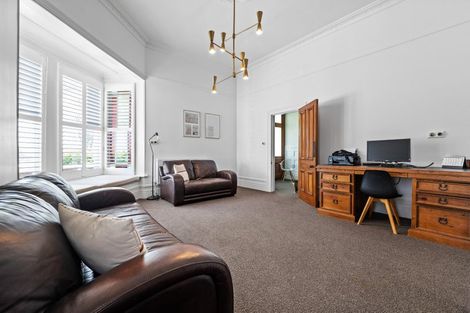 Photo of property in 76 Turuturu Road, Hawera, 4674