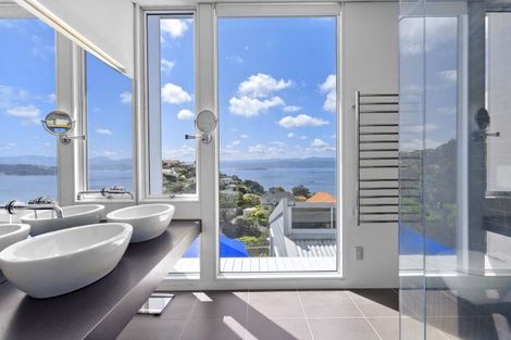 Photo of property in 15 Wadestown Road, Wadestown, Wellington, 6012