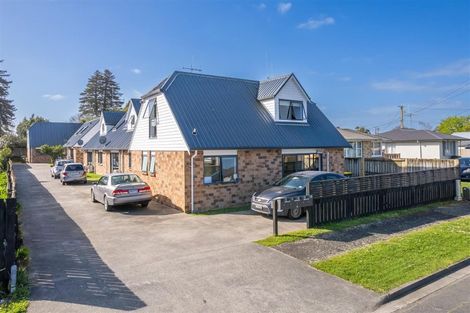 Photo of property in 8 Inverness Avenue, Hamilton East, Hamilton, 3216