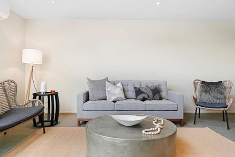 Photo of property in 2/1010 Colombo Street, St Albans, Christchurch, 8014