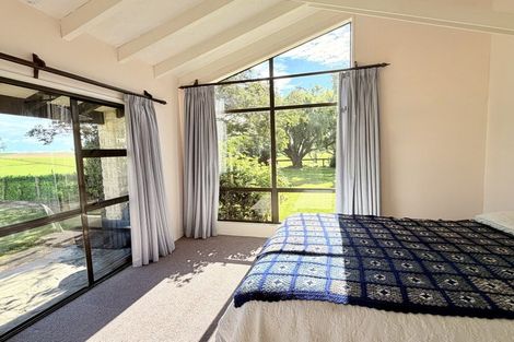 Photo of property in 270 Whartons Road, Island Stream, Oamaru, 9492