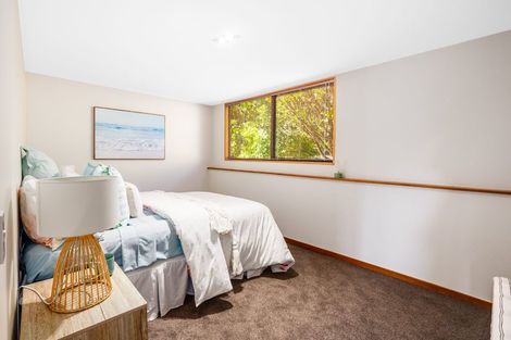 Photo of property in 14 The Crowsnest, Whitby, Porirua, 5024