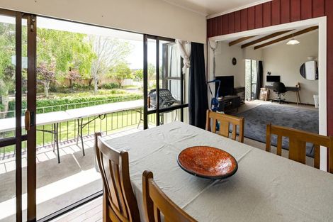 Photo of property in 194 Grandview Road, Nawton, Hamilton, 3200