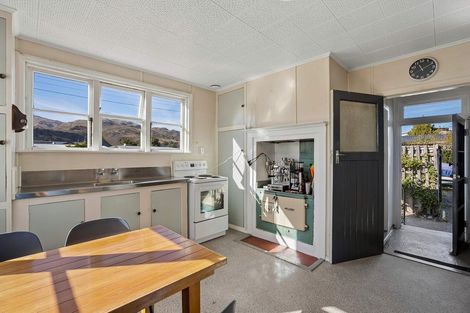 Photo of property in 64 Inniscort Street, Cromwell, 9310