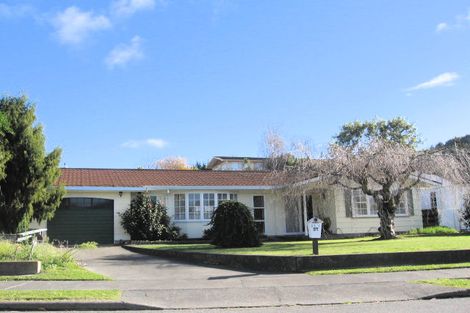 Photo of property in 27 Kent Terrace, Taradale, Napier, 4112