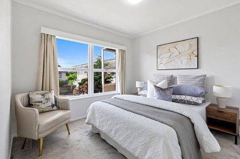 Photo of property in 4/13a Evelyn Place, Hillcrest, Auckland, 0627