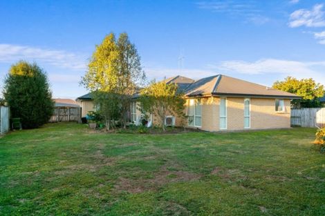 Photo of property in 20 Madison Street, Cambridge, 3434