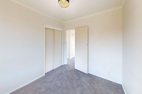 Photo of property in 5 Essex Place, Milson, Palmerston North, 4414
