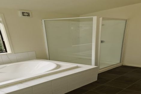 Photo of property in 10c Matipo Road, Mairangi Bay, Auckland, 0630