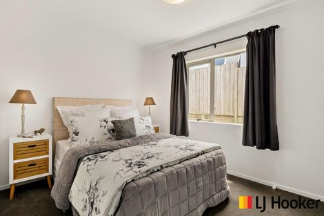 Photo of property in 37 Senator Drive, Manurewa, Auckland, 2105