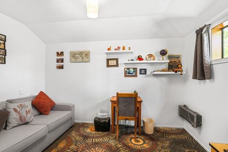Photo of property in 30 Jennifer Street, Bryndwr, Christchurch, 8053