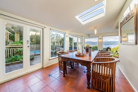 Photo of property in 46 Fortification Road, Karaka Bays, Wellington, 6022