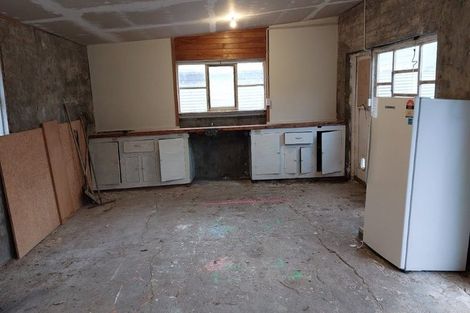 Photo of property in 94 Tiber Street, Island Bay, Wellington, 6023