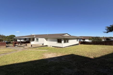 Photo of property in 158 Aviemore Drive, Highland Park, Auckland, 2010