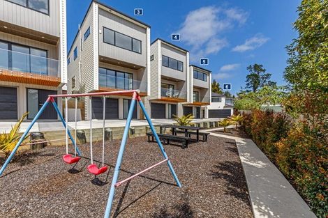 Photo of property in 5/36 Tomo Street, New Lynn, Auckland, 0600