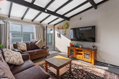 Photo of property in 4/589 Barbadoes Street, Edgeware, Christchurch, 8013