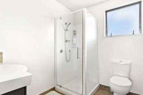 Photo of property in 6/1 Gracechurch Drive, Flat Bush, Auckland, 2016