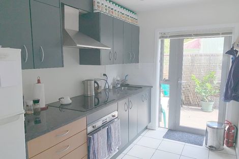 Photo of property in 231u8 Marine Parade, Seatoun, Wellington, 6022