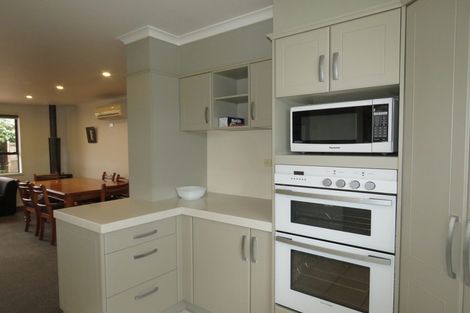 Photo of property in 12 Fonblanque Street, Westport, 7825