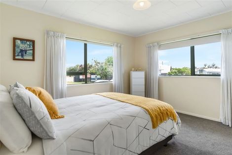 Photo of property in 3 Glenhaven Place, Te Atatu Peninsula, Auckland, 0610