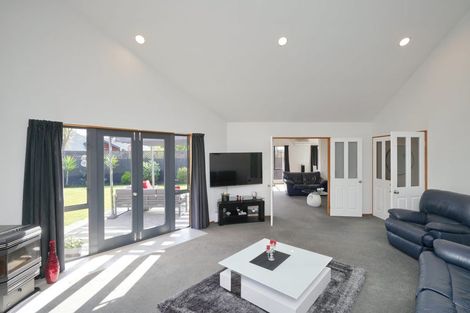 Photo of property in 29 Stillwater Avenue, Burwood, Christchurch, 8083