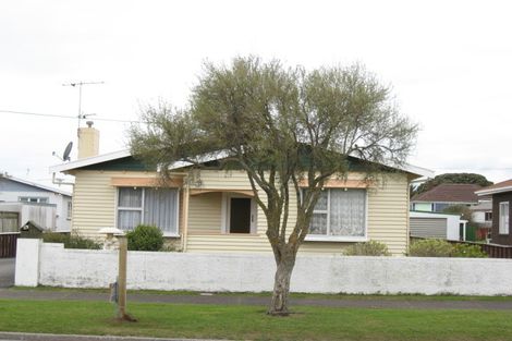 Photo of property in 21a Ropiha Street, Fitzroy, New Plymouth, 4312
